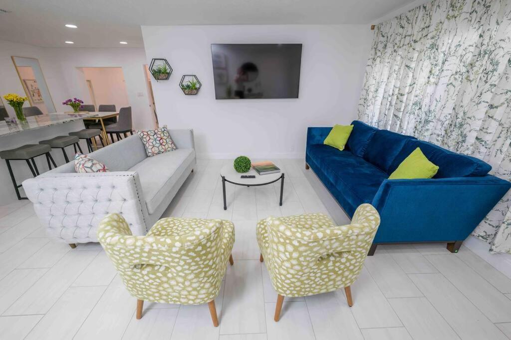 Beautiful House, Walking Distance To Stadium Tampa Exterior photo